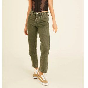 BDG | High-Waisted Slim Straight Jean – Washed Green Sz. 24
